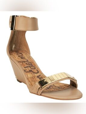 Sam Edelman Serena Beige Wedge Sandals with Gold Accent size 6 BNIB